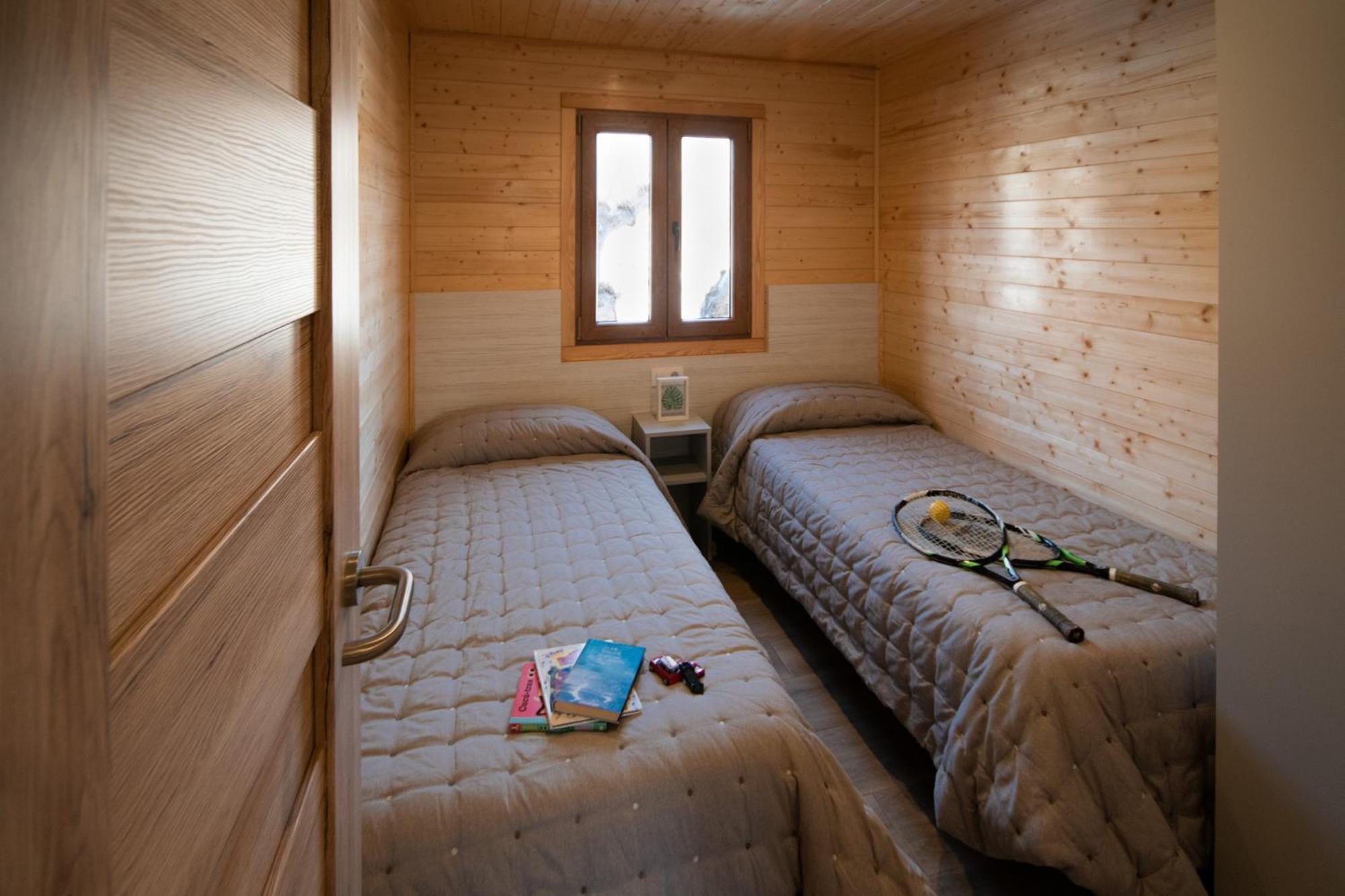 Bungalows Laspaúles 外观 照片